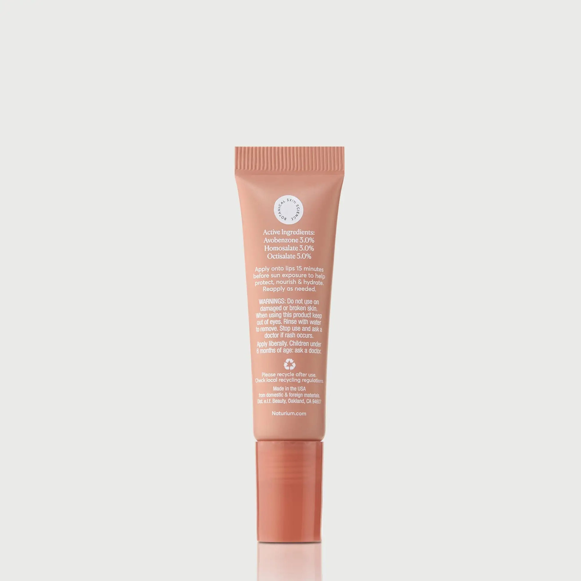 phyto-glow-lip-balm-spf-45-getaway-j4 NATR-10126_PhytoGlow_SPF_Getaway_primary_capon_back_bonebkgd_1.webp