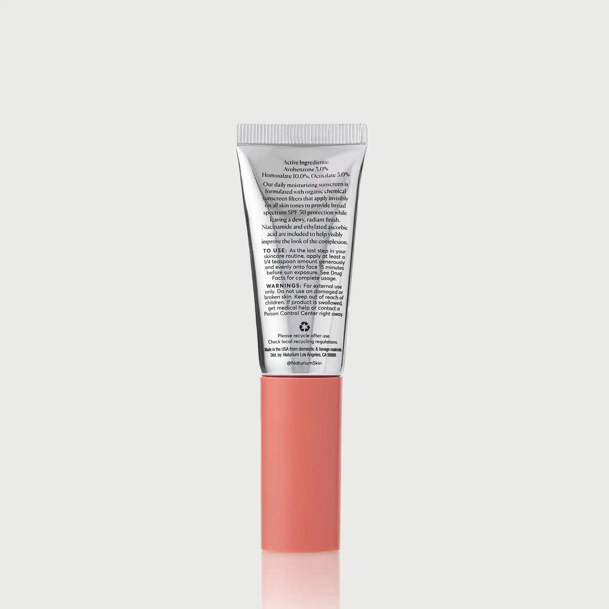 dew-glow-moisturizer-spf-50-travel-size-d7 NATR-10157_Dew-Glow-Moisturizer-SPF-50-Mini_back_capon_bonebkgd_d7cb9bbb-e294-42e2-8d5a-28c73c09b5b5.webp