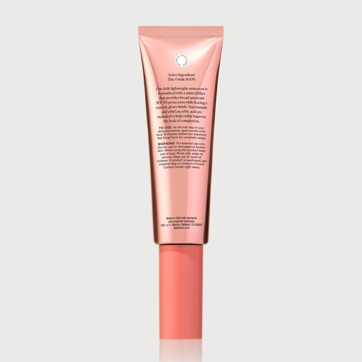 dew-glow-moisturizer-mineral-spf-50-t3 NATR-10163_Dew-Glow-Moisturizer-Mineral-SPF_back_capon-bonebkgd_a99e231e-ca92-4014-addb-f1e7b794e9ab.jpg