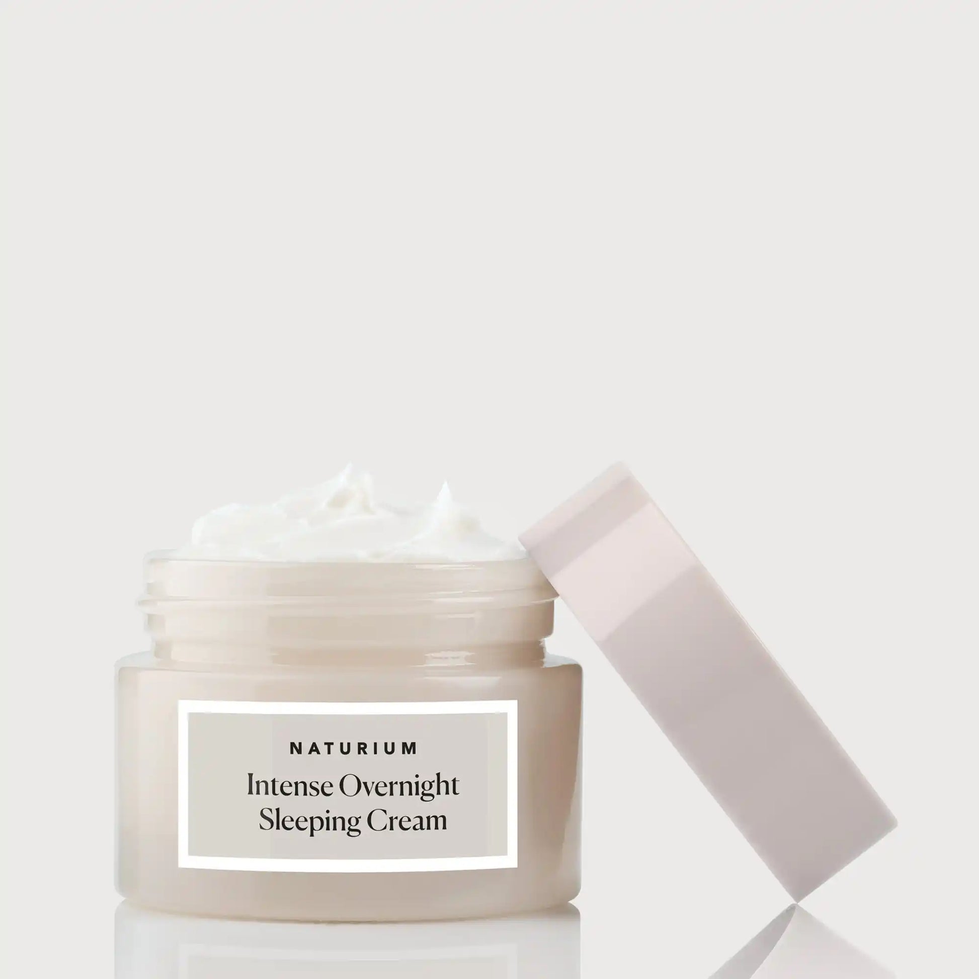 intense-overnight-sleeping-cream-a1 NATR_Catalog_Overnight-Cream-CapOff.webp