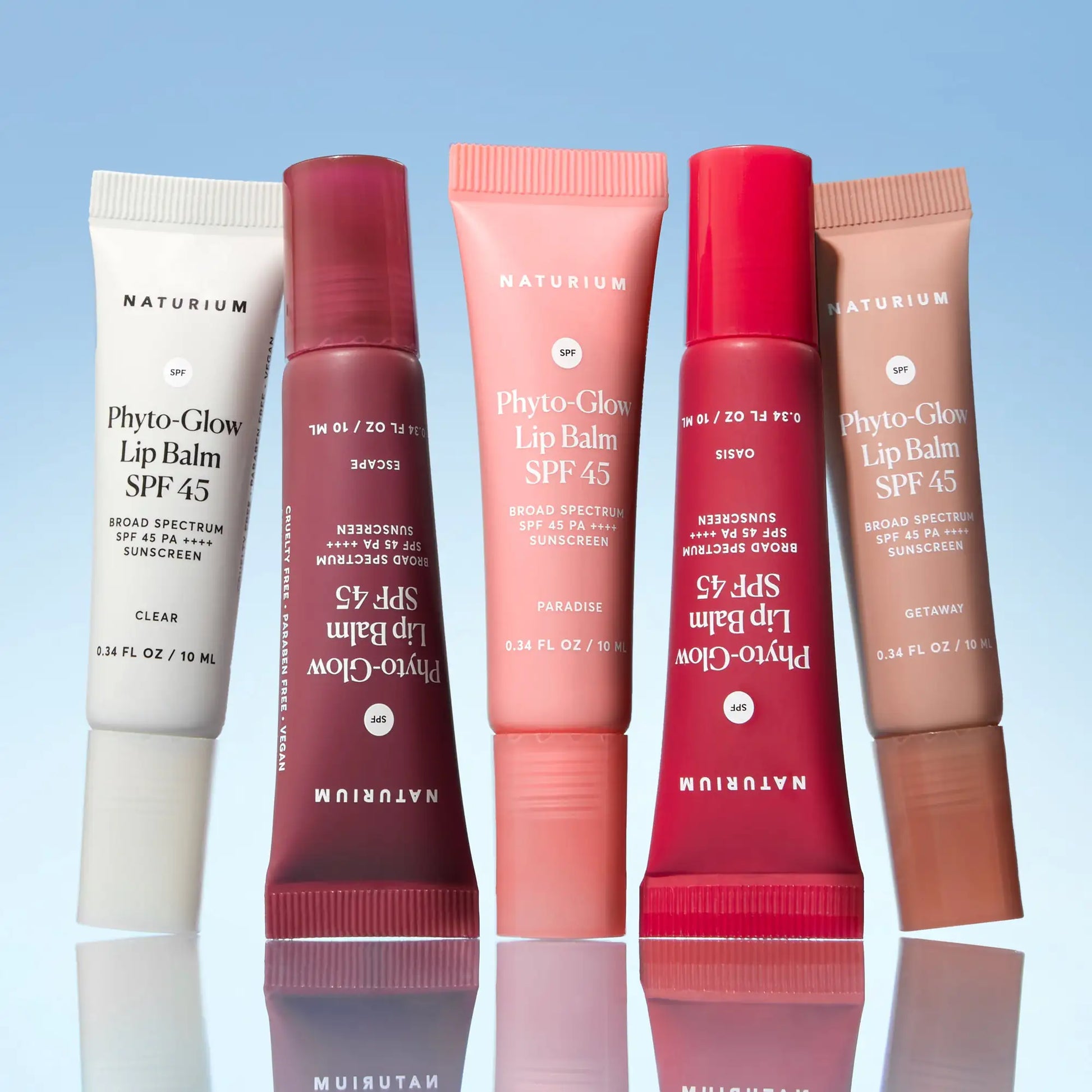 phyto-glow-lip-balm-spf-45-getaway-j4 phytoglowSPF_6428-crop_cde1553e-6f3e-4726-9686-a6dd715ed7c9.webp