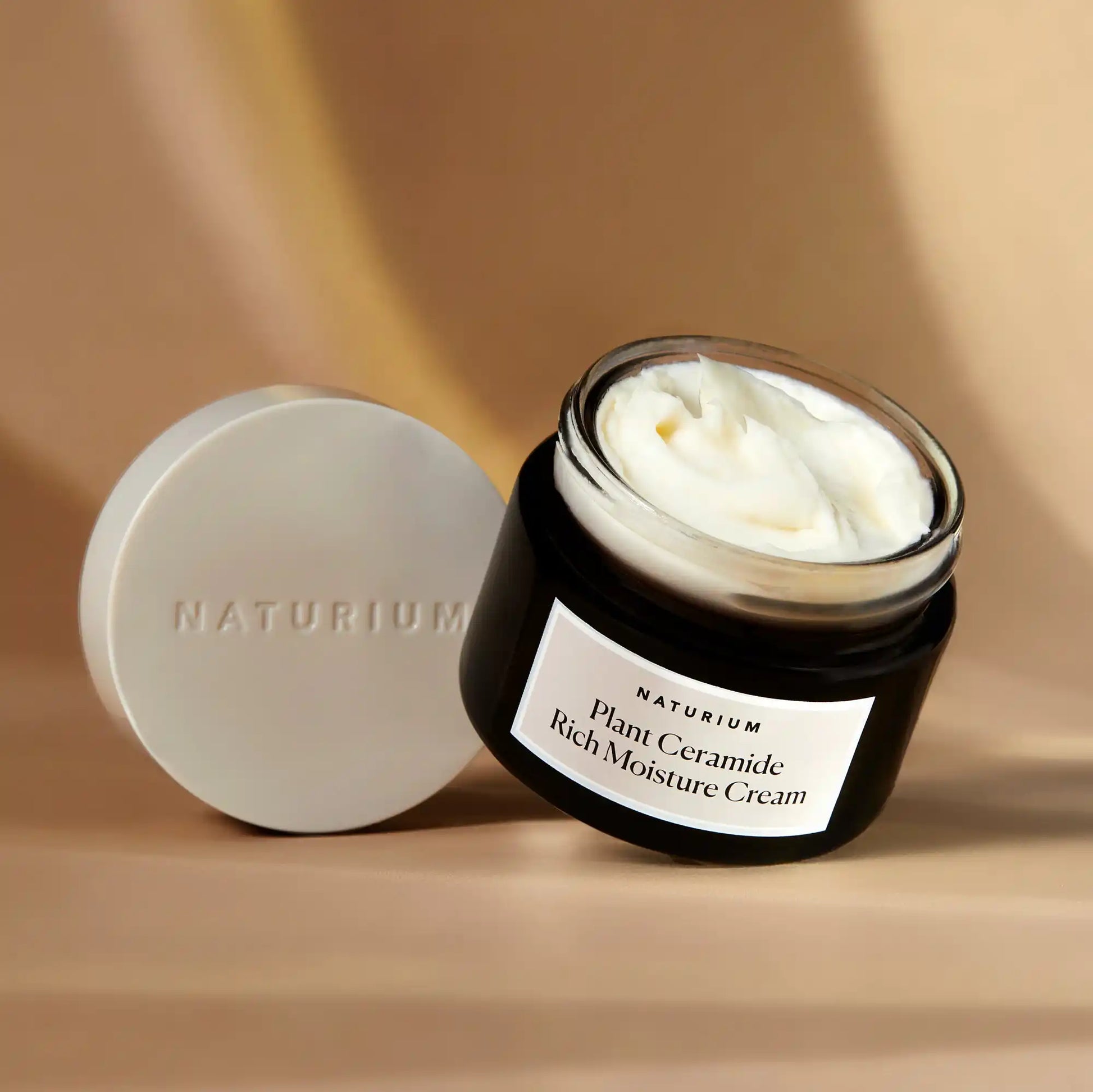 plant-ceramide-rich-moisture-cream-s8 plantceramide_0154-crop_1.webp
